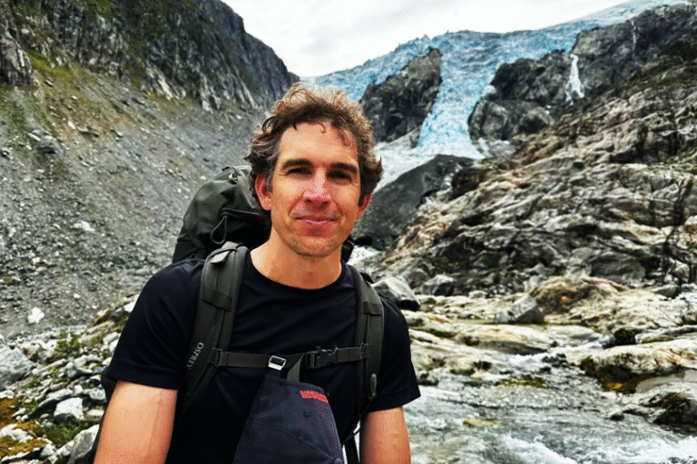 American Journalist Survives Six Days After Cliff Fall in Norway