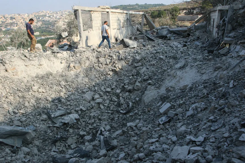 Israeli Military Strikes Hezbollah Targets Across Southern Lebanon 1 Israeli Military Strikes Hezbollah Targets Across Southern Lebanon