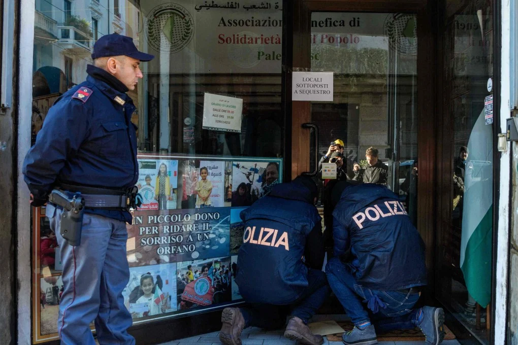 Italian Police Arrest Nine
