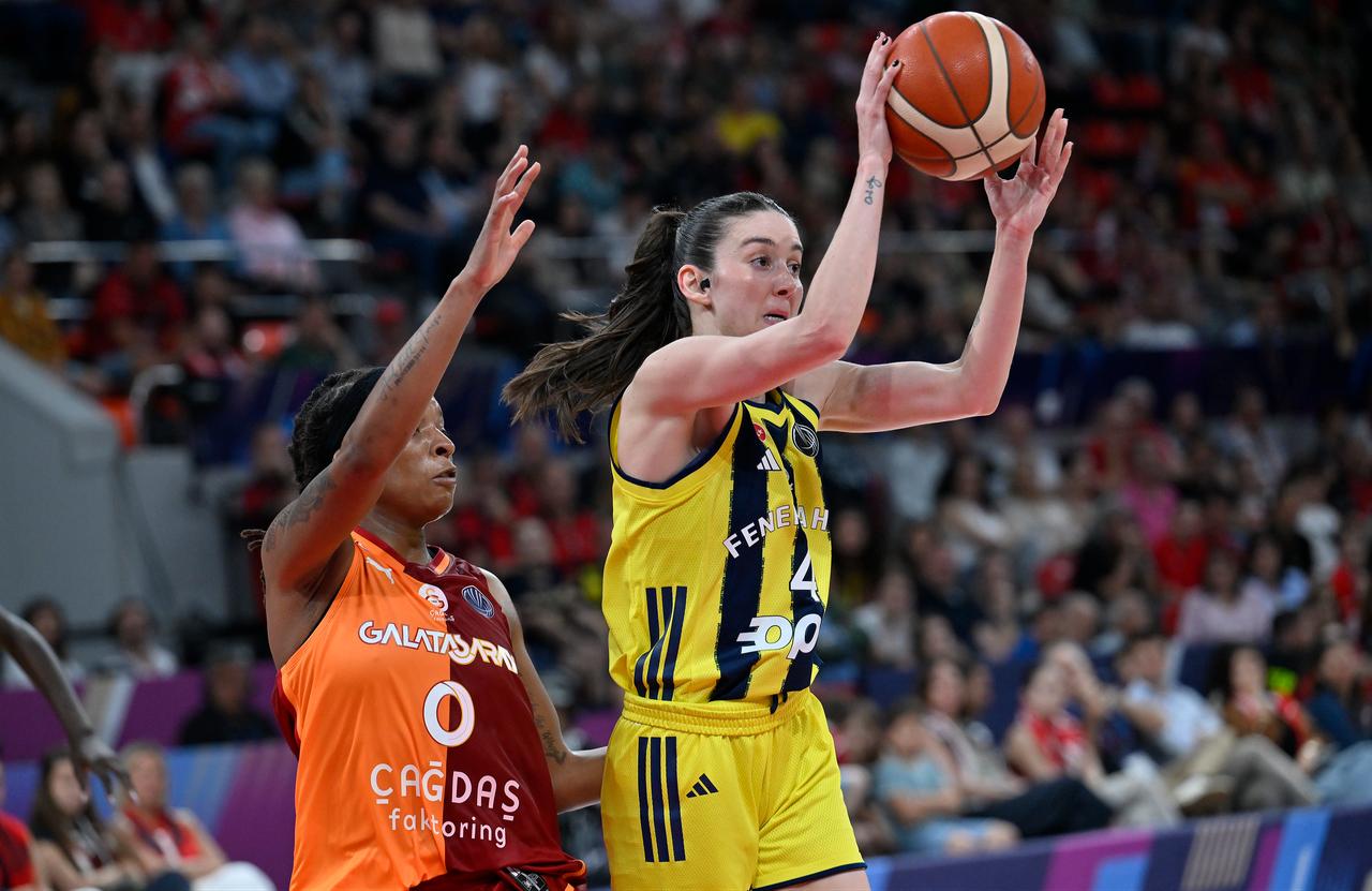 Fenerbahce Opet Wins 3rd EuroLeague Title, Defeats Galatasaray