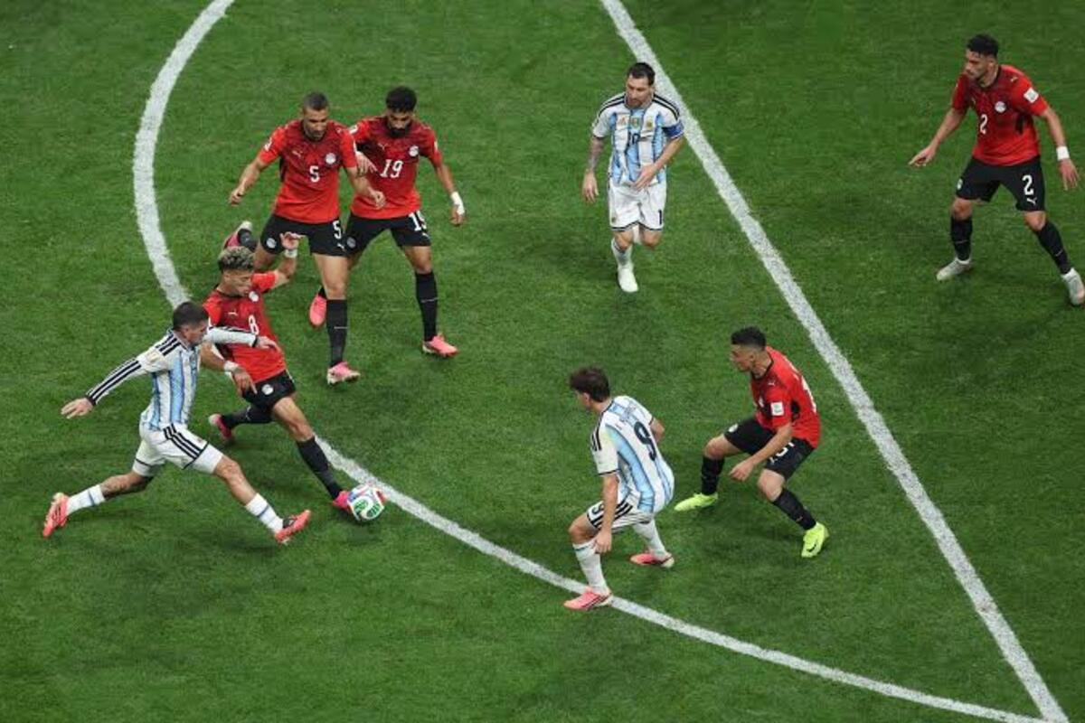 Messi Saves Argentina in Dramatic World Cup Win Over Egypt to Advance to the Quarterfinals 1 Argentina in action against Egypt during World Cup match