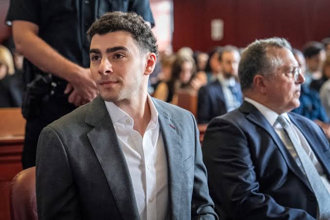 Luigi Mangione pleads guilty to federal charges in the killing of UnitedHealthcare’s CEO Luigi Mangione pleads guilty to federal charges in the killing of UnitedHealthcare’s CEO